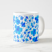 青と白の植物画風の花柄 ジャンボコーヒーマグカップ (正面右)