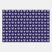 青と白の水玉模様の花のコラージュ ラッピングペーパーシート (正面)