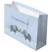 青と白の水玉模様ゾウ赤ちゃんシャワーラーグ ラージペーパーバッグ (正面アングル)