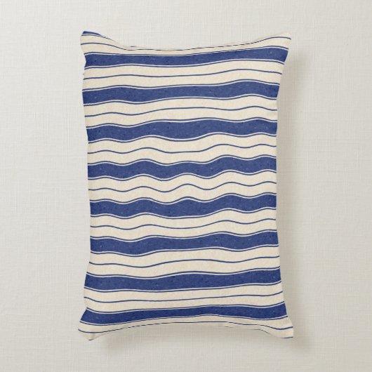 青と白の波ストライプ線 アクセントクッション (正面(垂直))