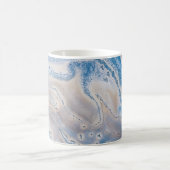 青と白の液体芸術 コーヒーマグカップ (中央)