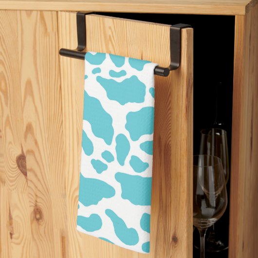 青と白の牛の斑点アニマルプリントパターン キッチンタオル (三つ折り)