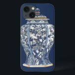 青と白の磁器の花瓶バイヴィジョンスタジオ iPhone 13ケース<br><div class="desc">青と魅力的白の磁器の花瓶で、複雑なフローラデザイン。Vision Studioの作品です。この素晴らしい作品は、お客様の壁素晴らしに映るでしょう。今すぐお持ちください！</div>