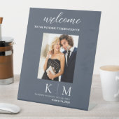 青と白の結婚写真歓迎サイン –  台座サイン (インサイチュ)