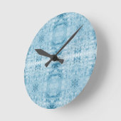 青と白の羽のパターン ラウンド壁時計 (傾斜)