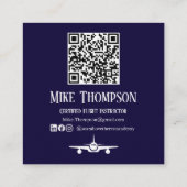 青と白の航空プロフェッショナルQRコード スクエア名刺 (裏面)