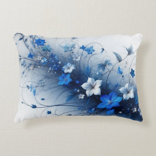青と白の花のツル模様 アクセントクッション (正面)