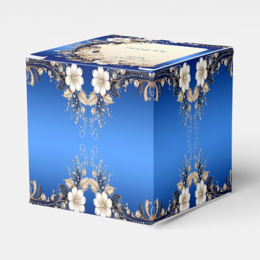 青と白の花の装飾の縁起の良い箱 フェイバーボックス (正面サイド)