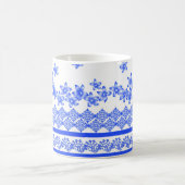 青と白の花柄デザイン、 コーヒーマグカップ (中央)