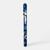 青と白の花柄フォンケース、iPhoneケース iPhone 16ケース (左側面)
