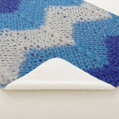 青と白ストライプのの姿付き編地 シェルパブランケット (3/4)