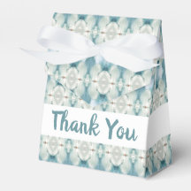 青と白パターン（の模様が）ある