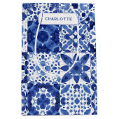 青と白地中海ののタパーソナライズされたイル ミディアムペーパーバッグ (正面)