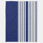 青と白(黒ストライプのアクセント付) フリースブランケット (正面)