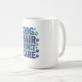 青と紫と緑の犬の足跡デザイン コーヒーマグカップ (正面右)