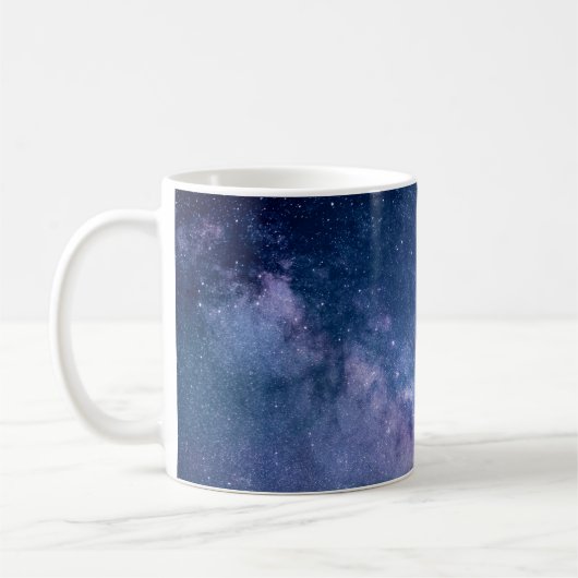 青と紫のデジタル銀河系 コーヒーマグカップ (左)