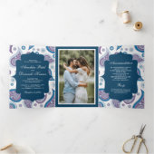 青と紫のペイズリーインディアン結婚スタイルの写真 三つ折り招待状 (内部)