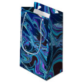 青と紫の大理石の虹色の渦巻き スモールペーパーバッグ (裏面アングル)