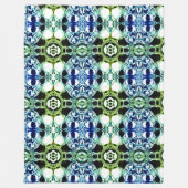 青と緑とメタリックの形状の澄ん混合 フリースブランケット (正面)