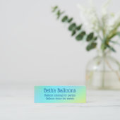 青と緑のカスタマイズグラデーション可能 スキニー名刺 (スタンド正面)