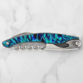 青と緑の曲がったイメージを使用したメタリックエフェクト ソムリエナイフ (裏面)