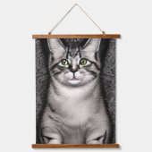 青と緑の目の猫と白黒の猫 吊り下げ型タペストリー (正面)