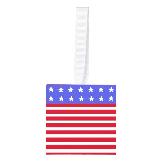 青と赤と白のクリスマススターストライプの キューブオーナメント (正面)