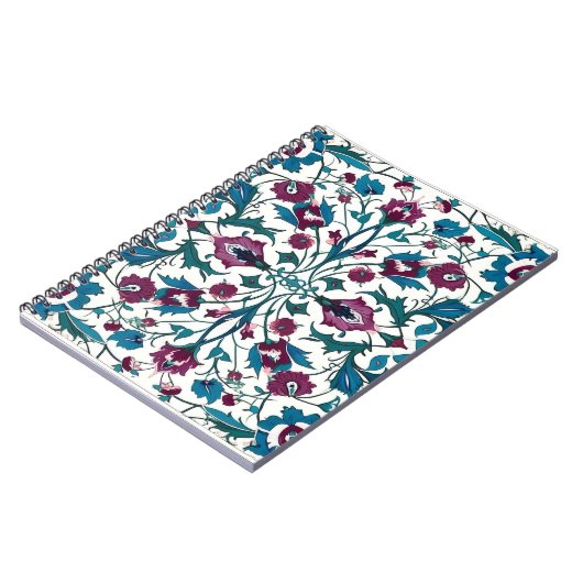 青と赤のパターン(の模様が)あるタイル ノートブック (左側)