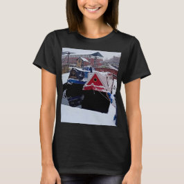 青と赤のボート Tシャツ