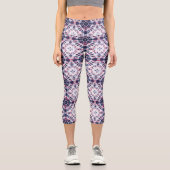 青と赤の絞り染めパターン カプリレギンス (正面)