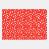 青と赤の緑のクリスマスツリーの雪 ラッピングペーパーシート (正面)