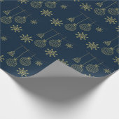 青と金ゴールドのクリスマスオーナメントパターンギフト ラッピングペーパー (角)