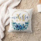 青と金ゴールドのフローラリース パーソナライズされた クッション (ブランケット)