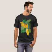 青と金色のコンゴウインコと葉 Tシャツ (正面フル)