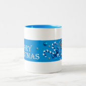 青と銀のクリスマスボール、キャンディーケーン、星 ツートーンマグカップ (中央)