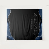 青と銀の瑪瑙フレーム ダークウェディング フォトブース タペストリー (正面(横))