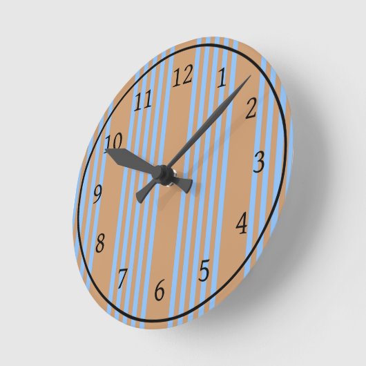 青と黄の5つのストライプパターン ラウンド壁時計 (傾斜)