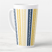 青と黄色のストリップ カフェラテマグ (左アングル)