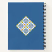 青と黄色のポルかわいらしガルのタイル模様 ノートブック (裏面)