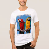 青と黄色のマカオと緋色のマカオ トライブレンドＴシャツ (正面)
