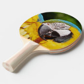 青と黄色のマカオの頭 卓球ラケット (正面アングル)