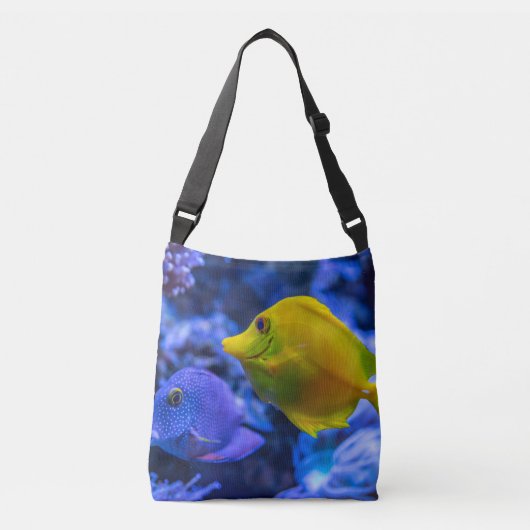 青と黄色の2つの美しい魚 クロスボディバッグ (正面)
