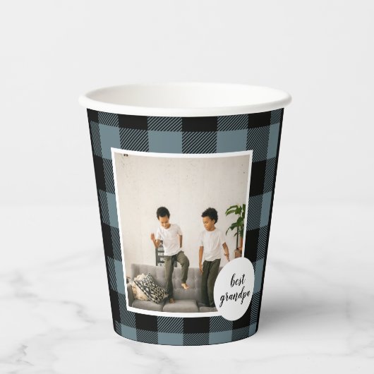 青と黒のプライドの最高のグランパの贈り物と写真 紙コップ (正面)