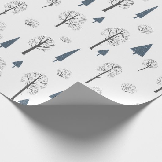 青と黒の木々のクリスマスパターン（が白い背景に） ラッピングペーパー (角)
