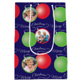 青と6フォトフレームのクリスマスオーナメント ミディアムペーパーバッグ (裏面)