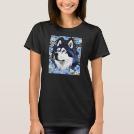 青に囲まれたアラスカン・マラミュートのそり犬 Tシャツ