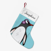 青に耳の保護を着た可愛いGentooペンギン スモールクリスマスストッキング (正面 (吊り時))