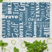 青のアルファベットのパター航海のン(白) キッチンタオル (折り畳み)