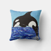 青のオルカ絵を描は クッション (裏面)