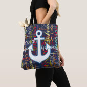 青のカラフル名のパターンを持ついかり トートバッグ (クローズアップ)